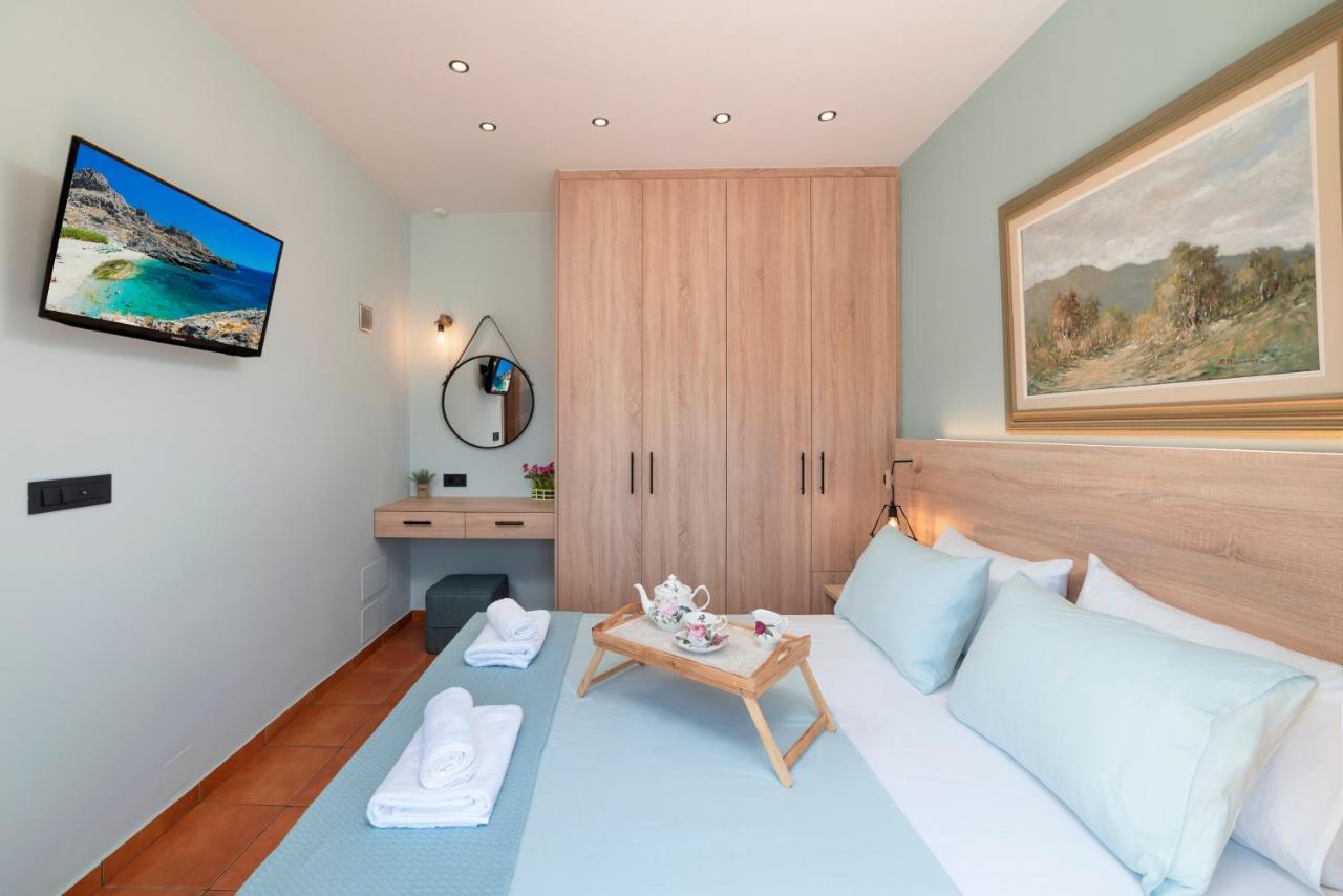 Casa Kaneli Luxury Villa Elounda エクステリア 写真